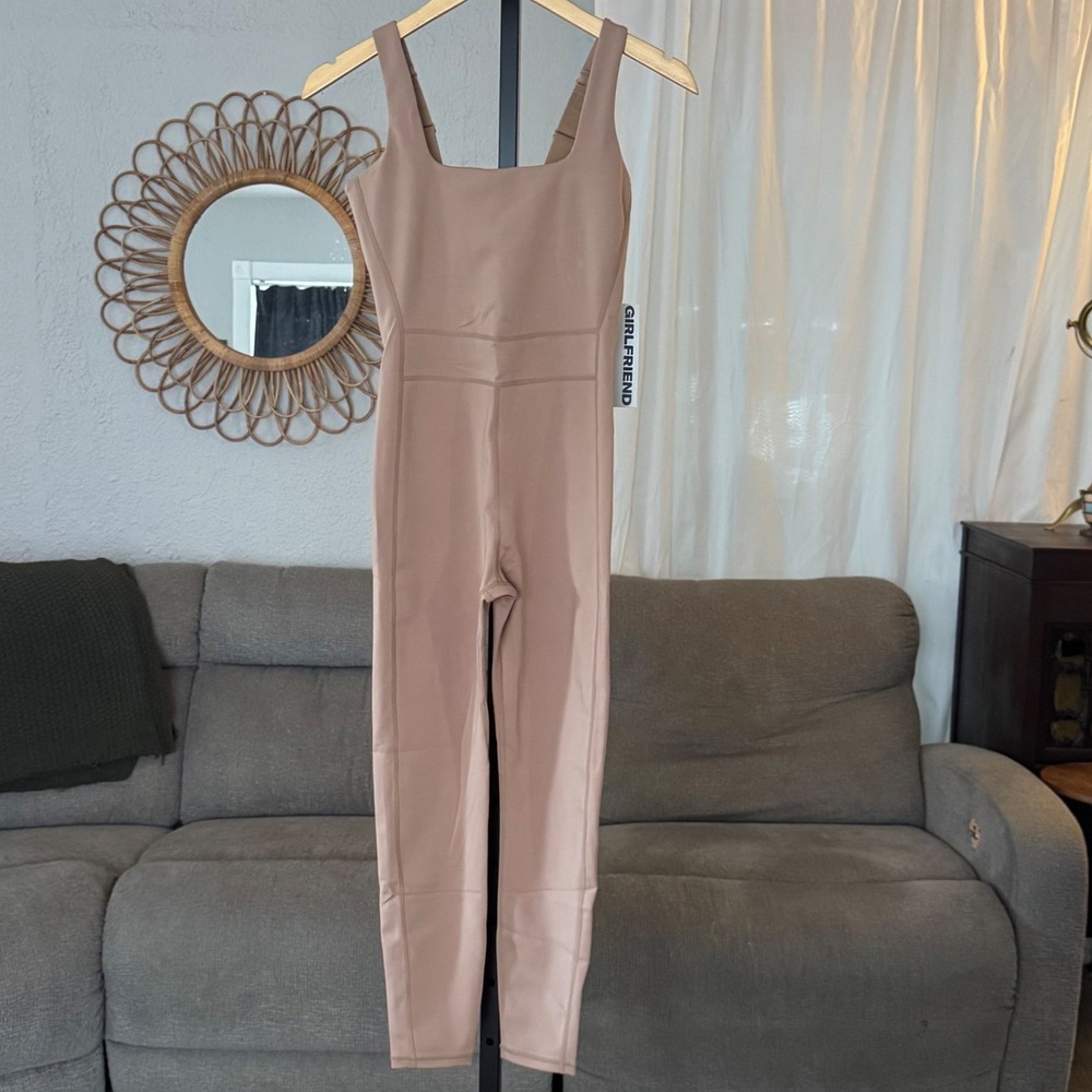 Girlfriend Collective NWT Unitard Small Tan Scoop Neck Adjustable Straps